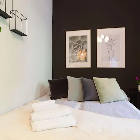 C W/balcony קרקוב