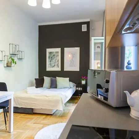 Appartement C W/balcony