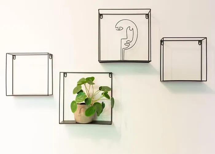 Apartment C W/balcony