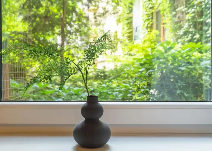 Apartment C W/balcony